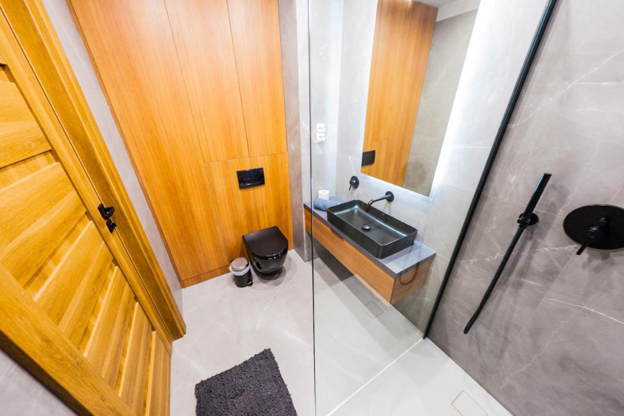Euro Riverside Luxury Apartment 2 Gdansk Ngoại thất bức ảnh